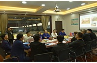 山東客戶來(lái)廠了解湘潭遙控電機(jī)車(chē)的實(shí)際性能